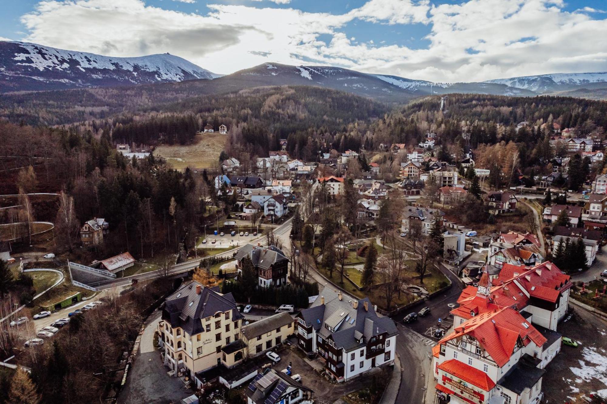 Apartamenty Przygoda W Karpaczu Luaran gambar